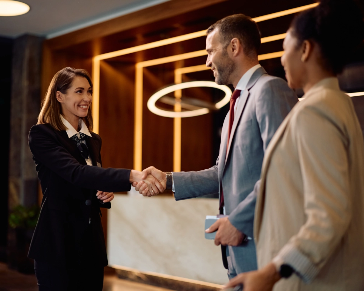 Professional placement scene — LOORU placement in the US
